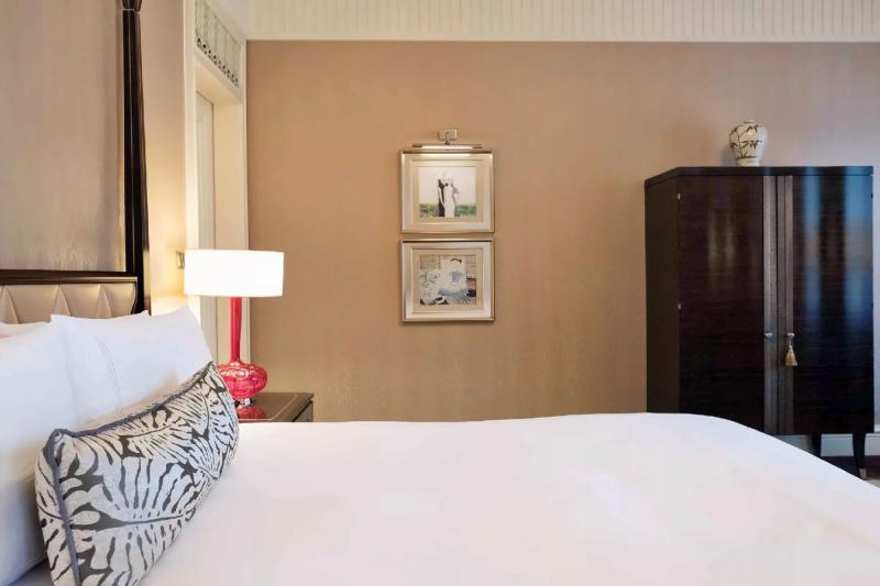 Fairmont Gold Room 