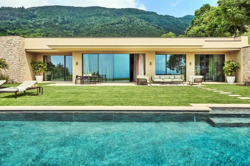 3 Bedroom Sky Pool Villa