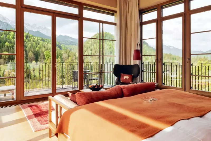 Retreat Summit Suite