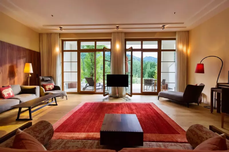 Retreat XL Junior Suite