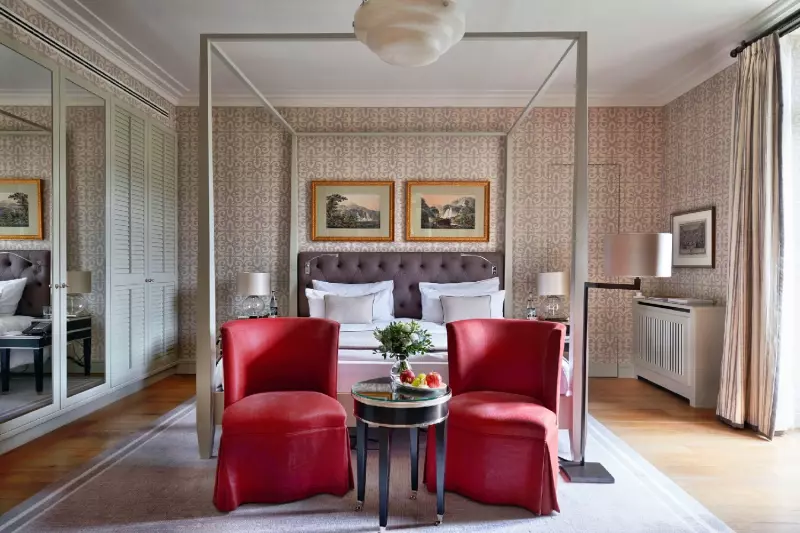 Deluxe Stephanie Room