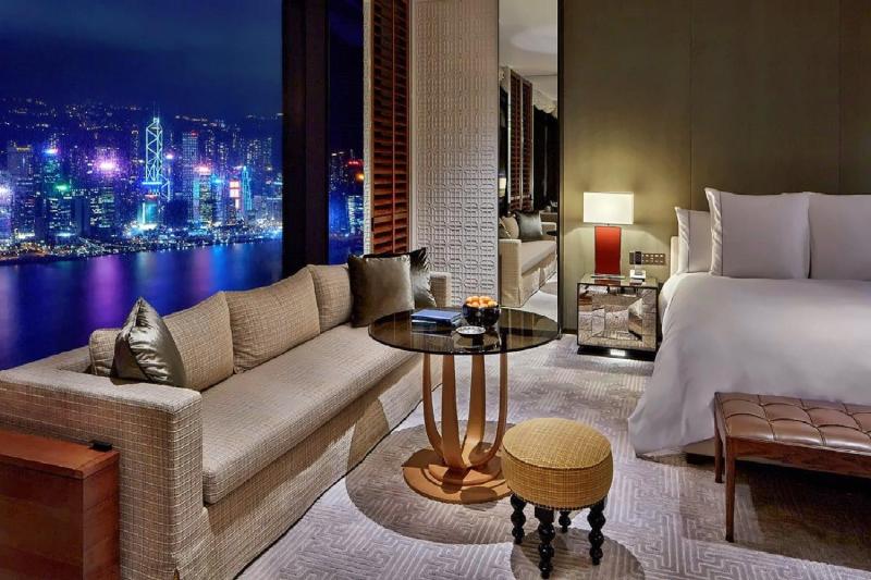 Manor Suite 