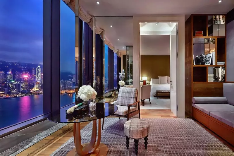 Manor Suite 
