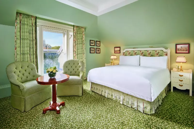 Executive Park View Room 
