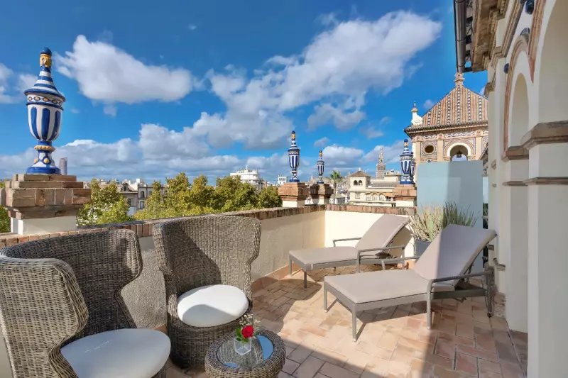 Grand Deluxe Terrace Room