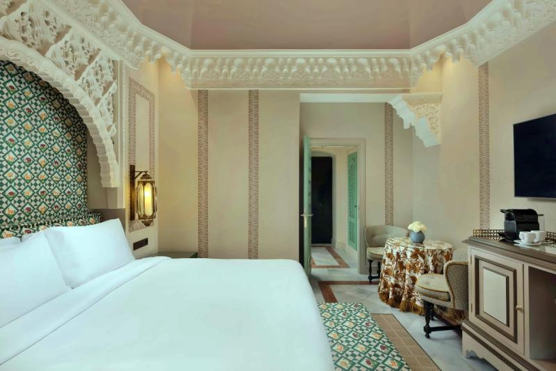 Deluxe Classic Room
