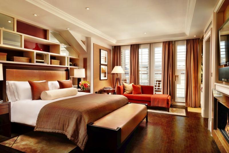 Explorer´s Penthouse