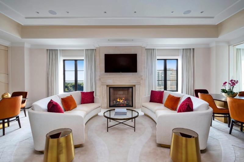 Empire Presidential Suite