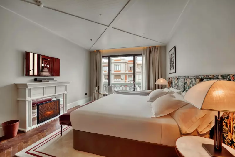 Studio Velazquez View Suite