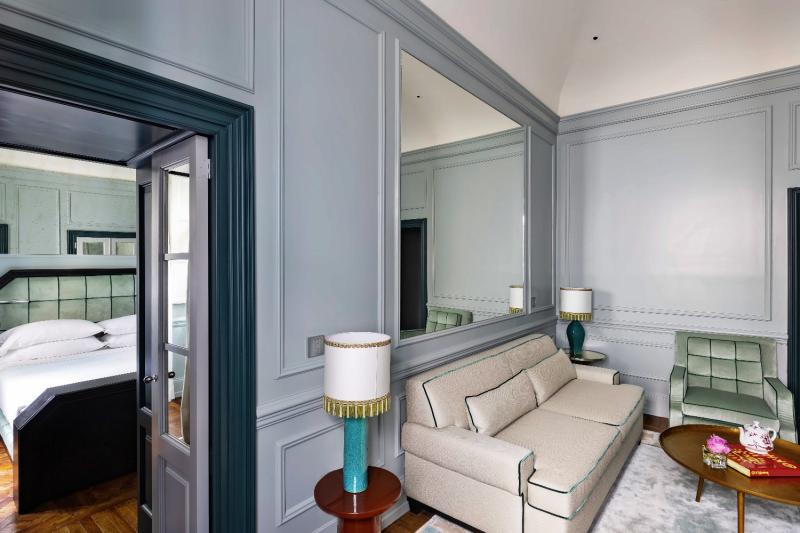 Executive Suite
