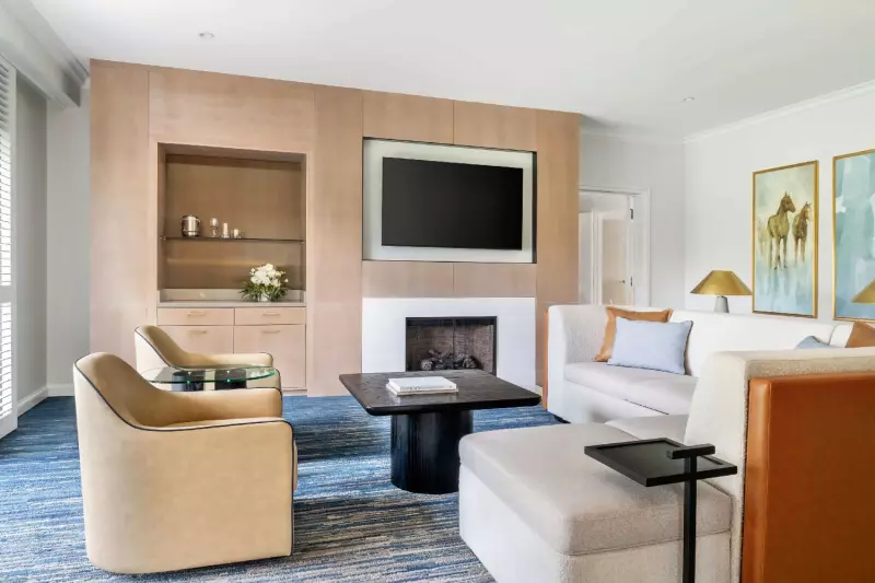 Golf View Premier Balcony Villa Suite