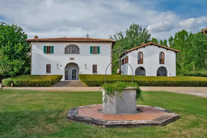 4 Bedroom Acciaioli Villa