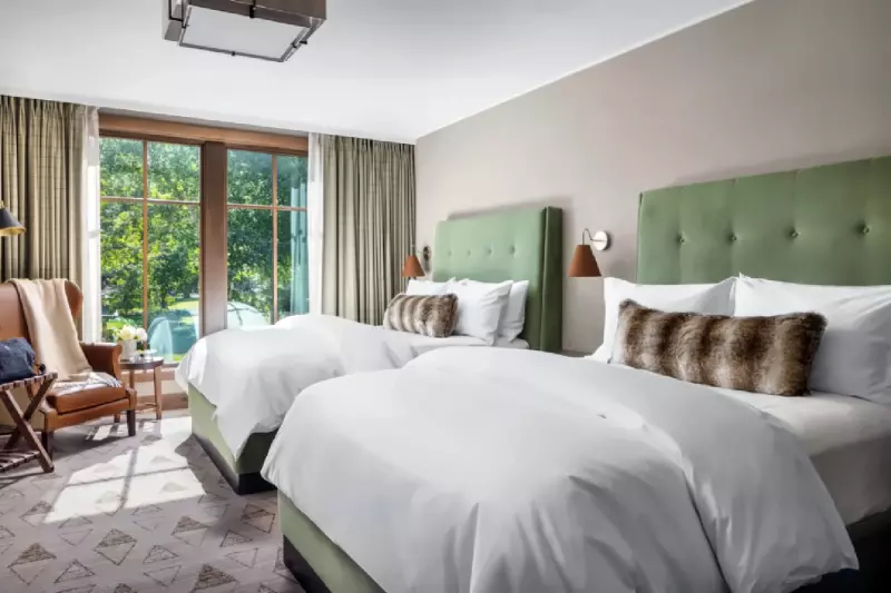 Balcony Courtyard View Room 