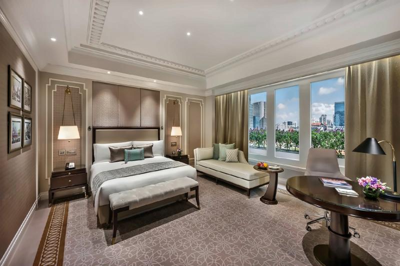 Premier Esplanade Room