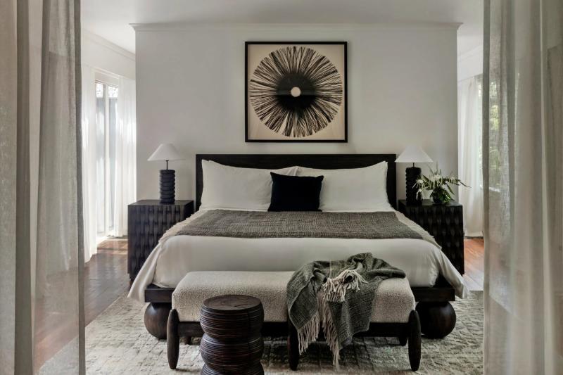 Beachfront Pool Suite
