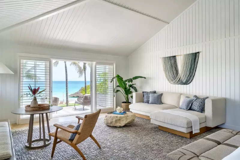 Grand Beachfront Suite