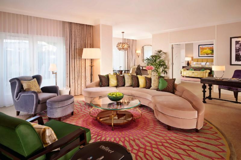 Premier Suite