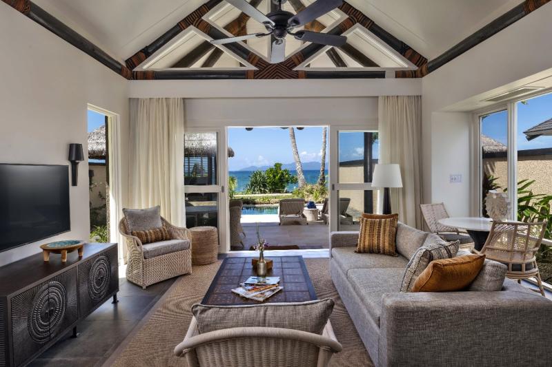 Beachfront Pool Villa
