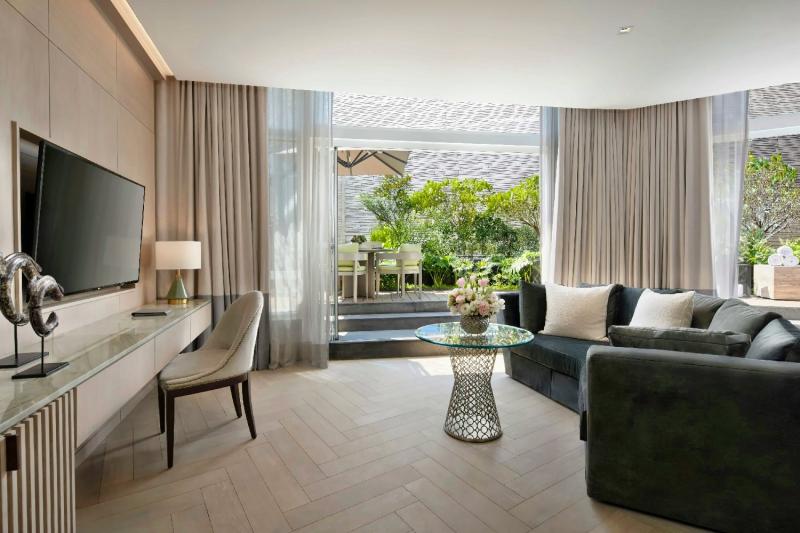 Metropolitan Terrace Whirlpool Suite