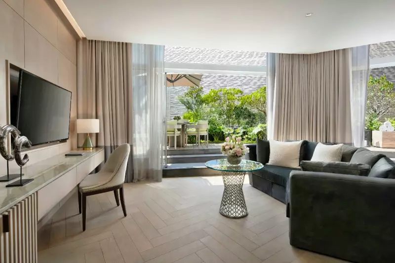 Metropolitan Terrace Whirlpool Suite