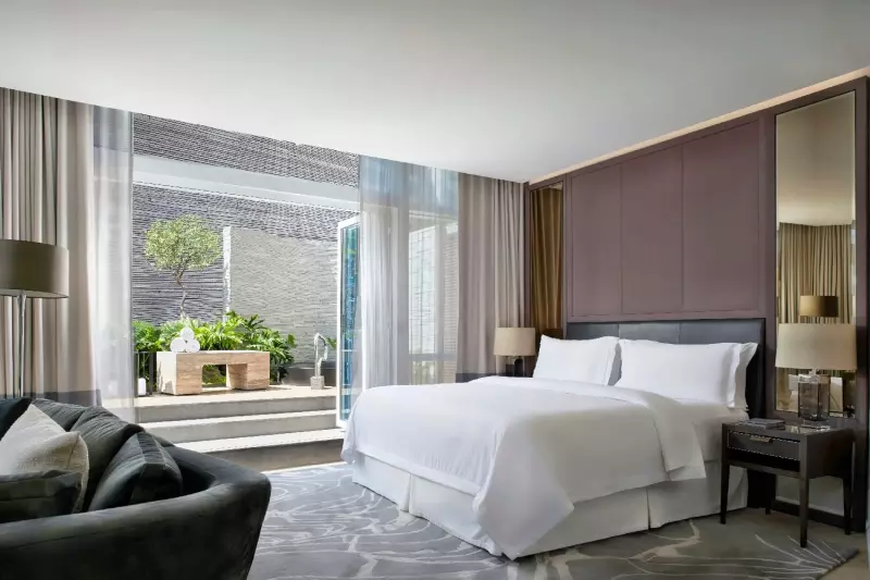 Metropolitan Terrace Whirlpool Suite