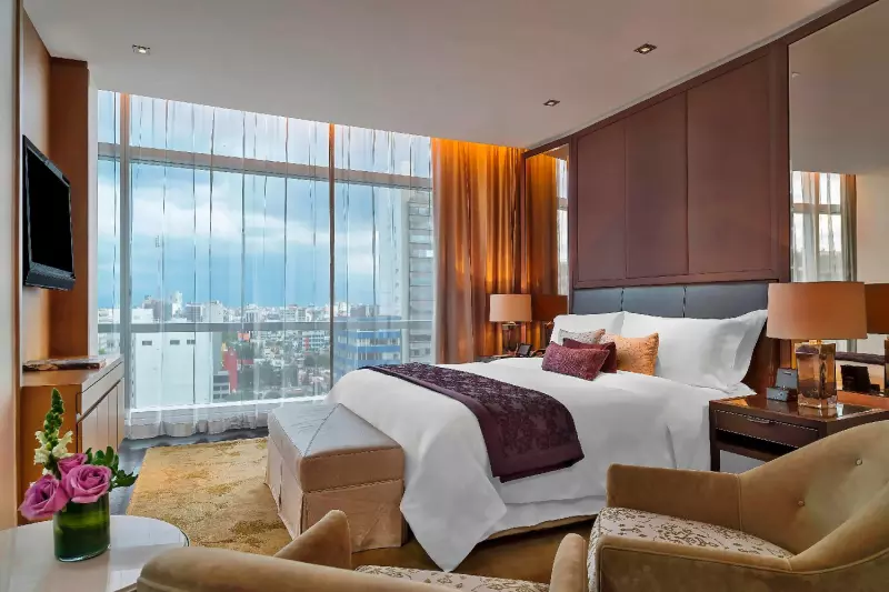 Luxury Suite