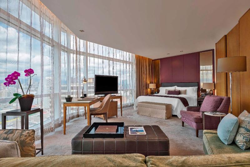 Executive Junior Suite