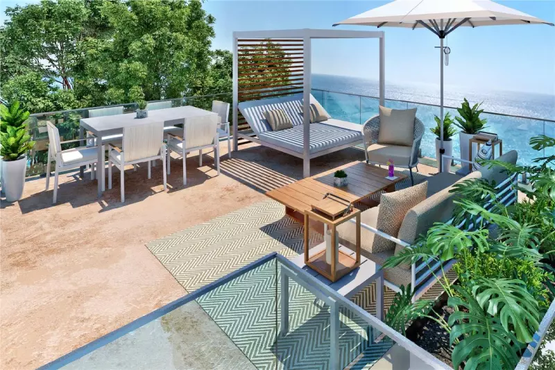 Oceanfront Vista Suite