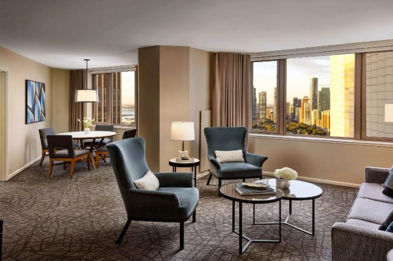 Signature Park View Suite