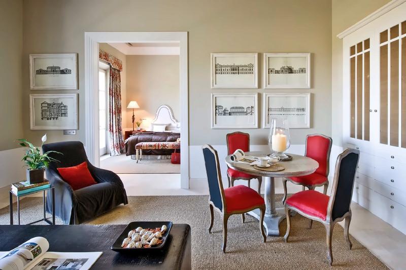 Executive Suite