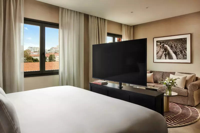 Junior Family River View Suite