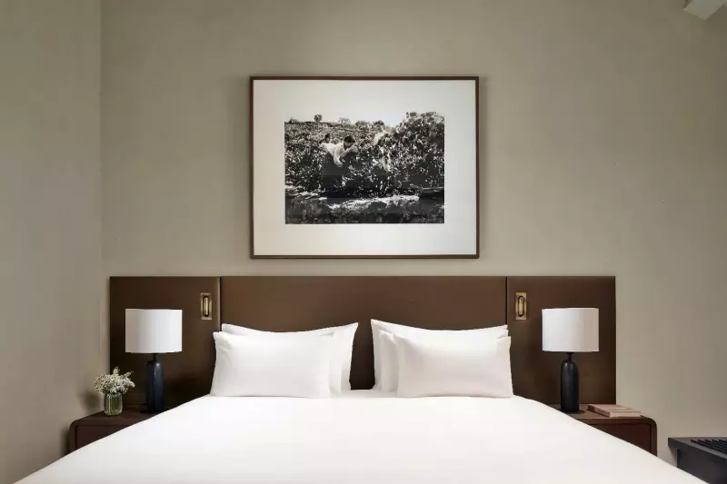 Superior Skylight Room