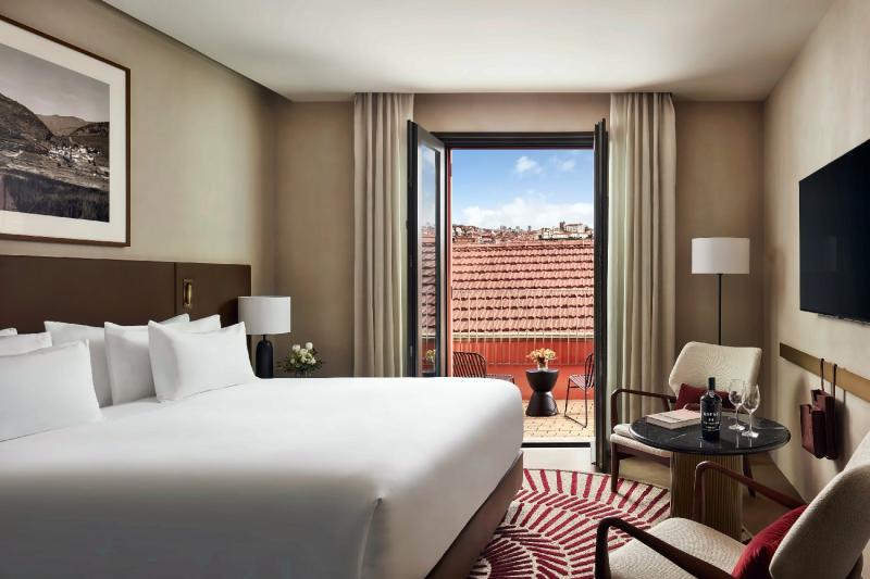 Superior Terrace Room