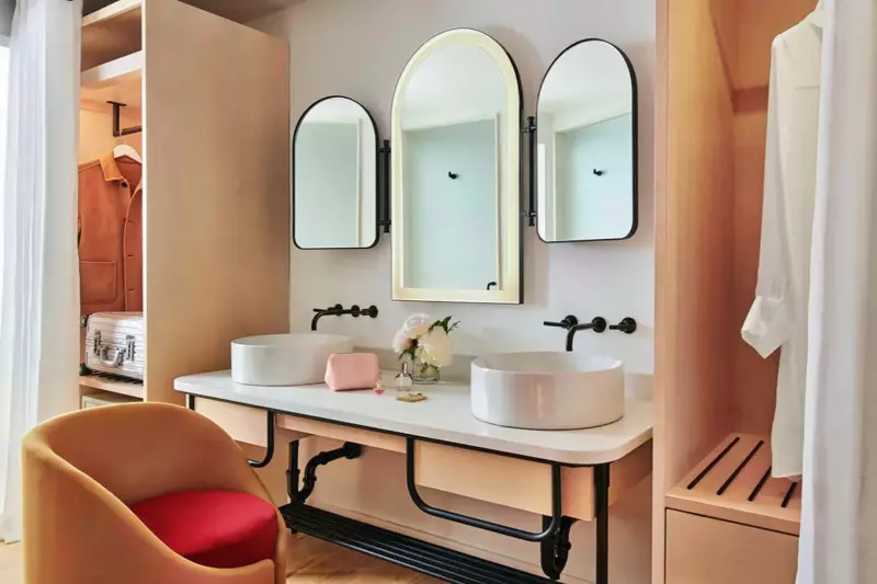 Grand Chamber Suite
