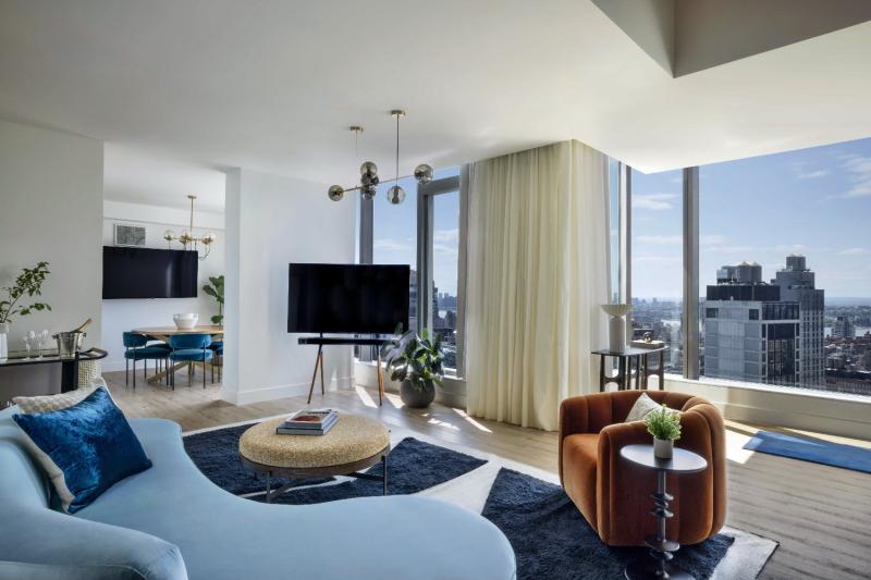 Penthouse Suite
