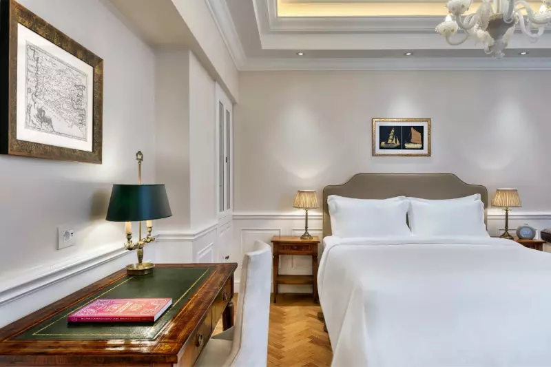 Classic Courtyard View Room