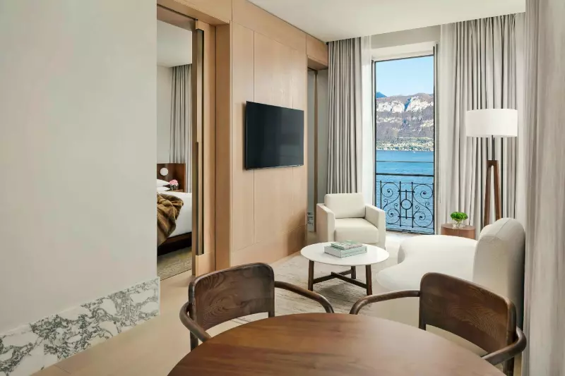 Loft Lake View Suite