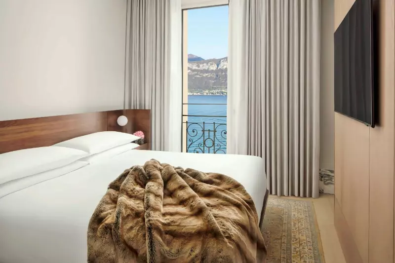 Loft Lake View Balcony Suite
