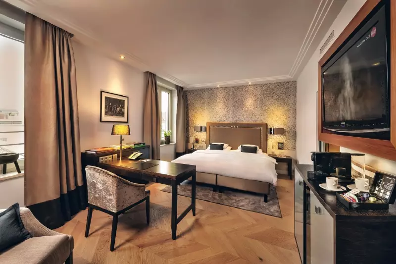 Executive Room