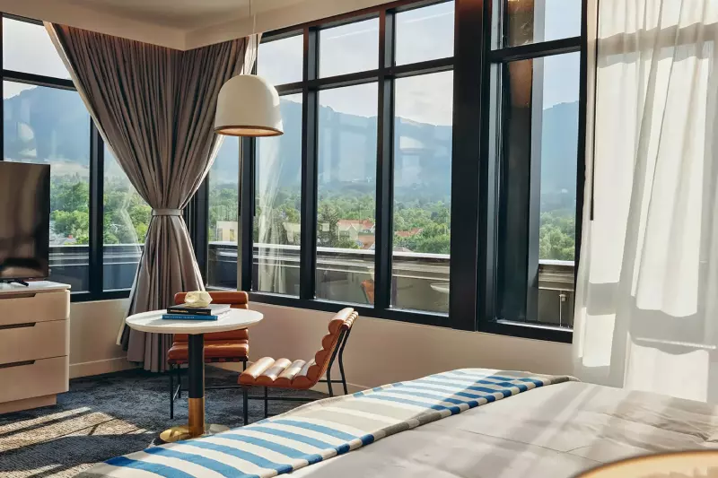 Alumni Suite