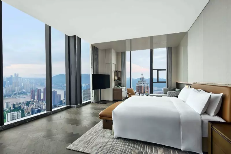 Junior River View Suite