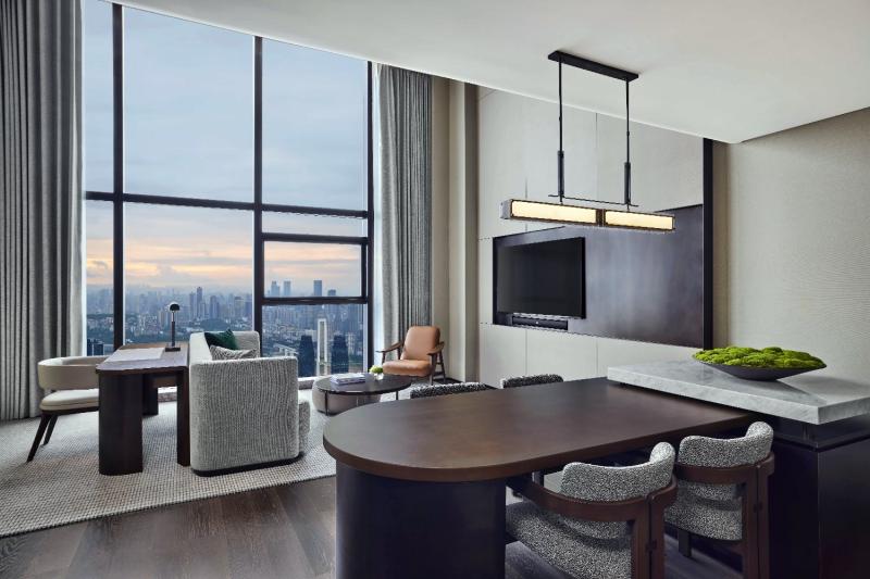 Loft Suite