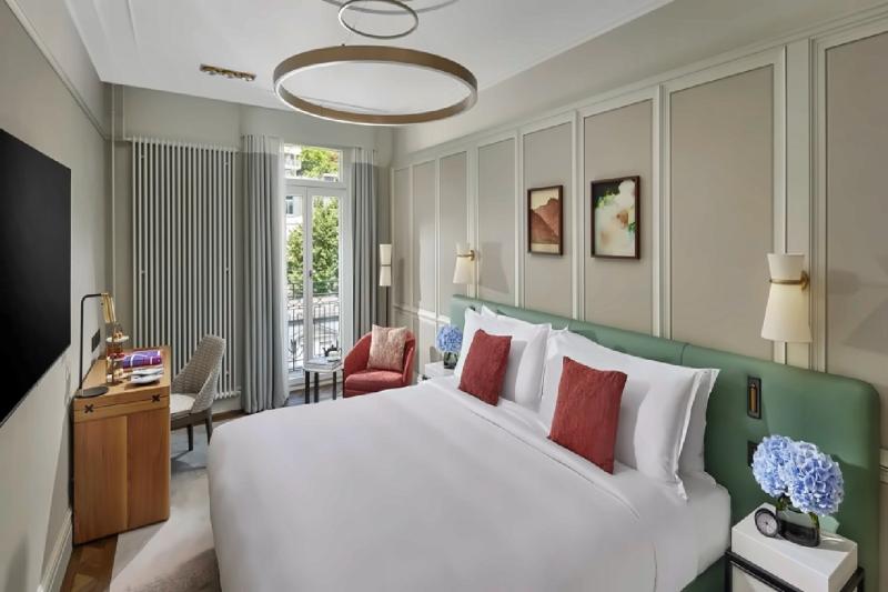 Family City View Room