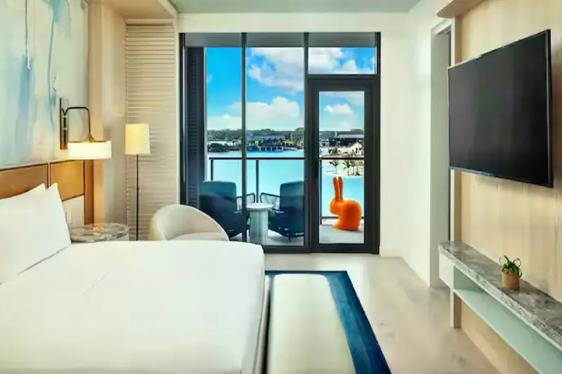 2 Bedroom Lagoon View Suite