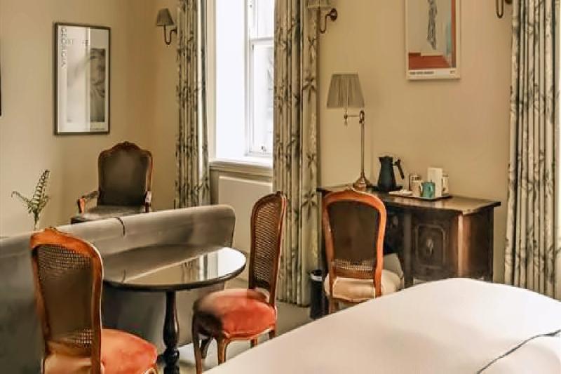 Heritage Deluxe Room