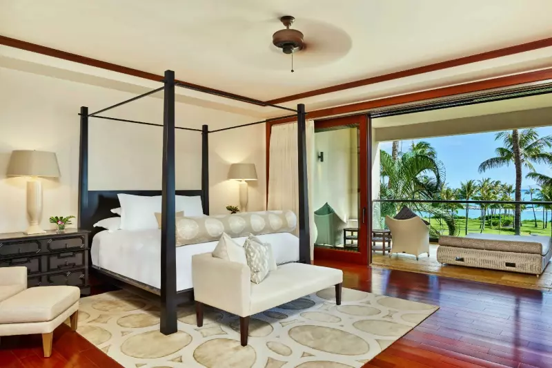 4 Bedroom Ocean View Pohinahina Residence