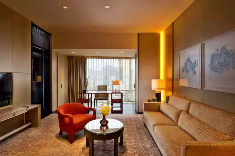Premier Suite