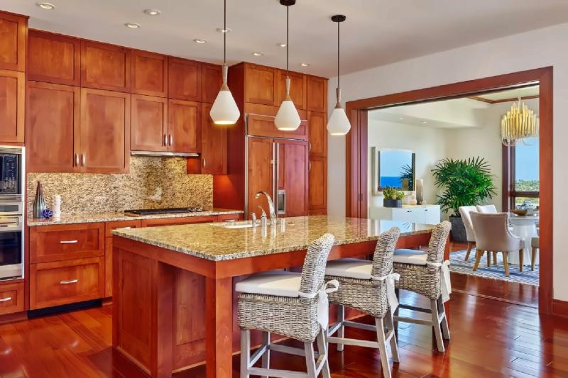 4 Bedroom Premier Ocean View Grand Residence