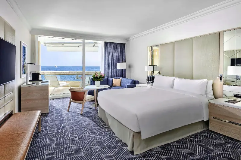 Deluxe Sea View Room