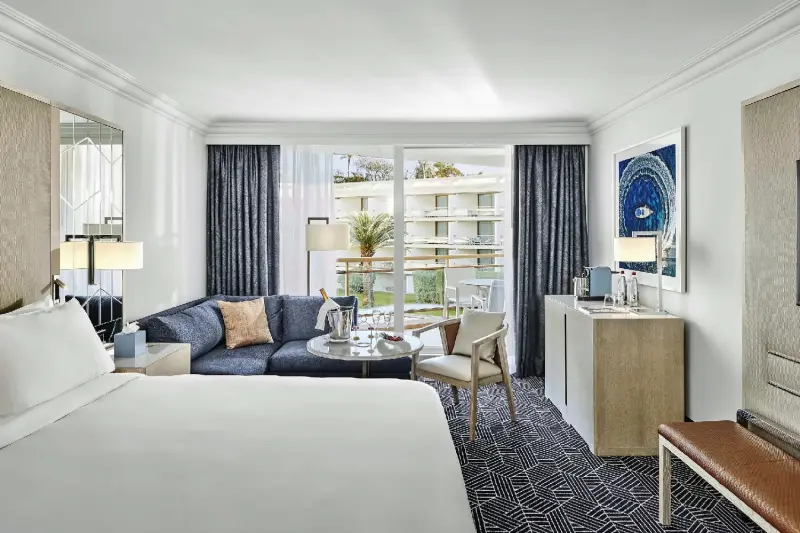 Garden View Room